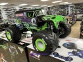 losi_lmt_2.0_grave_digger